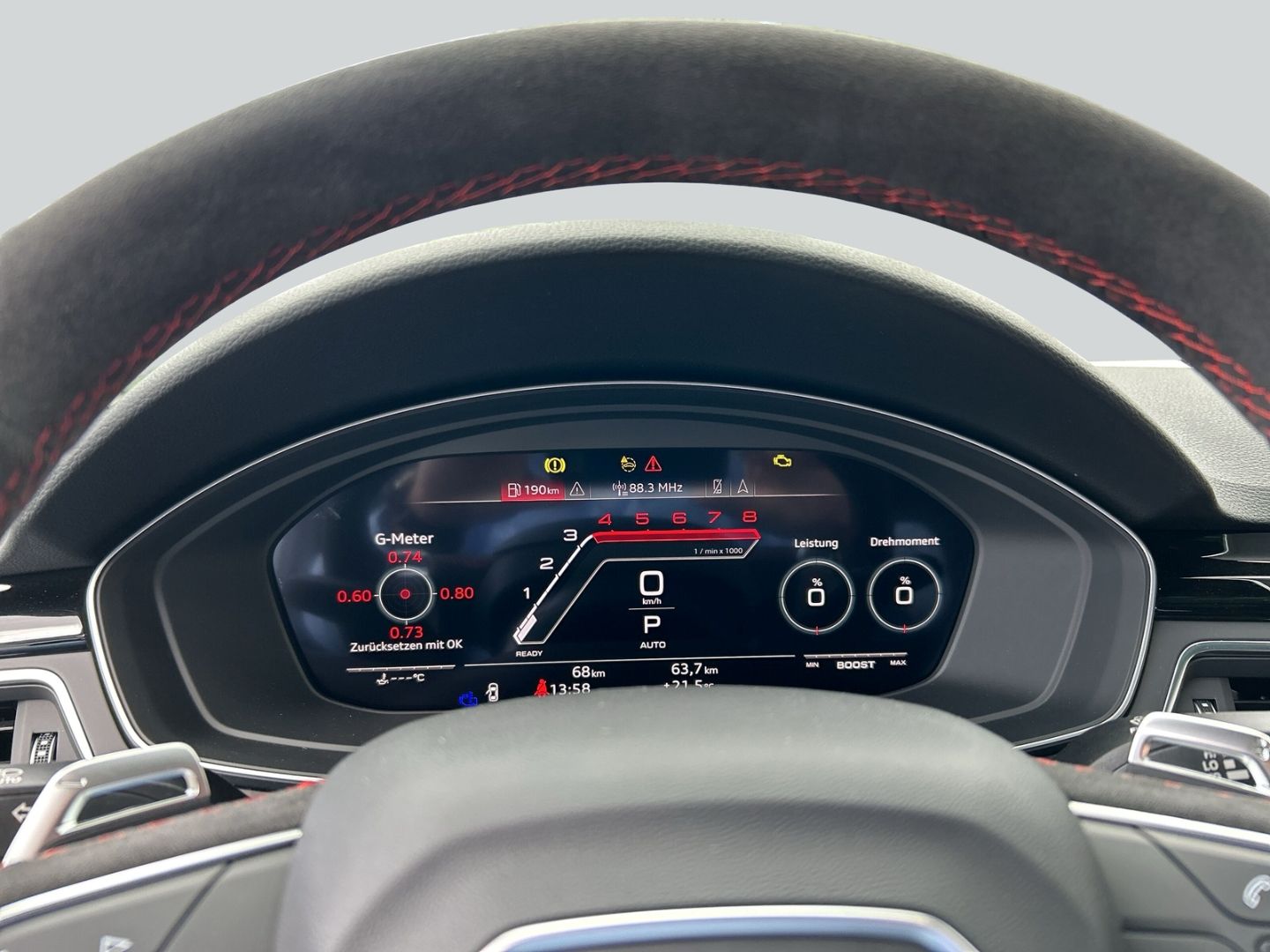 Fahrzeugabbildung Audi RS4 AVANT MATRIX,PANO,HEADUP,VIRTUAL,SPORTABGAS