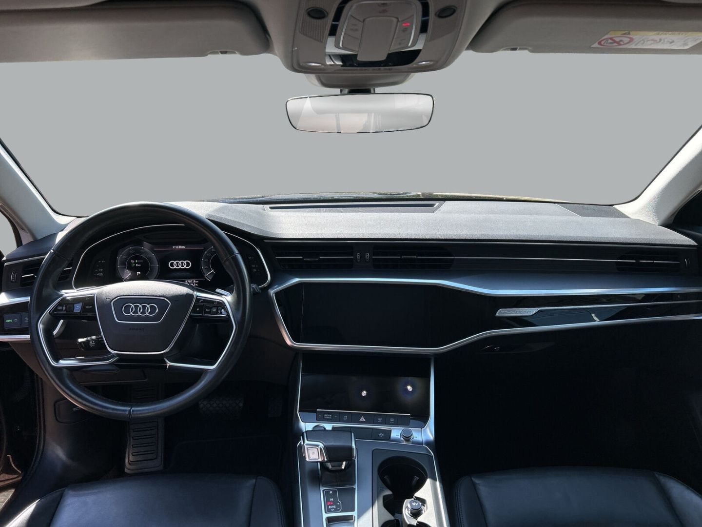 Fahrzeug 12 Fahrzeugabbildung Audi A6 Avant 50 TFSI e quattro S tronic LED Assisten - mit KI generiert/bearbeitet