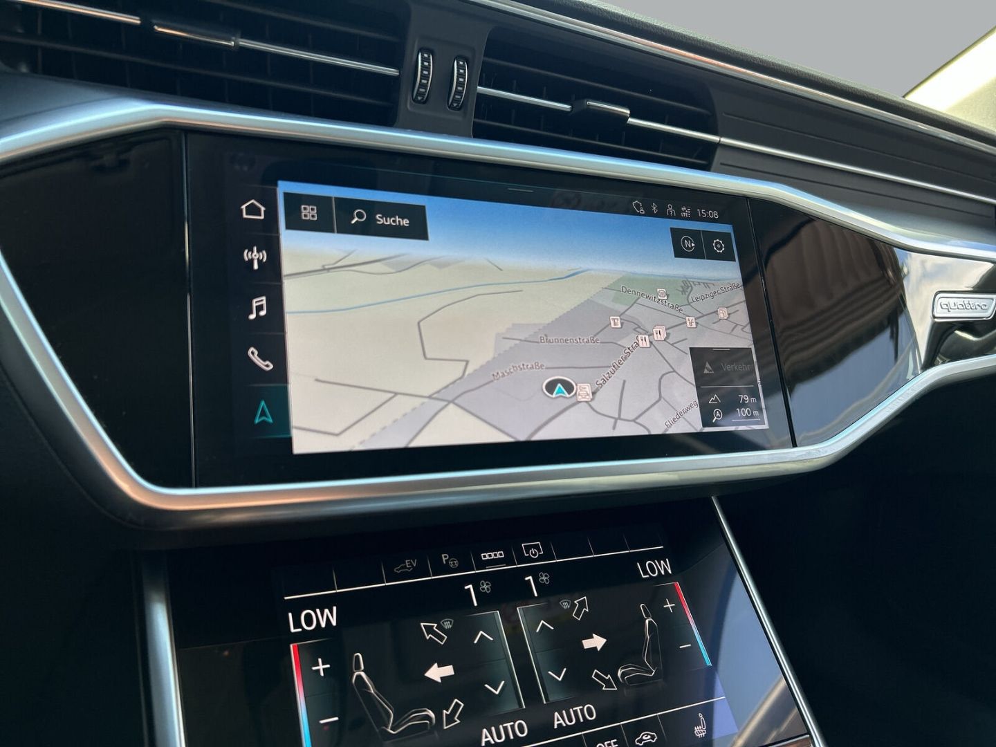 Fahrzeug 18 Fahrzeugabbildung Audi A6 Avant 50 TFSI e quattro S tronic LED Assisten - mit KI generiert/bearbeitet