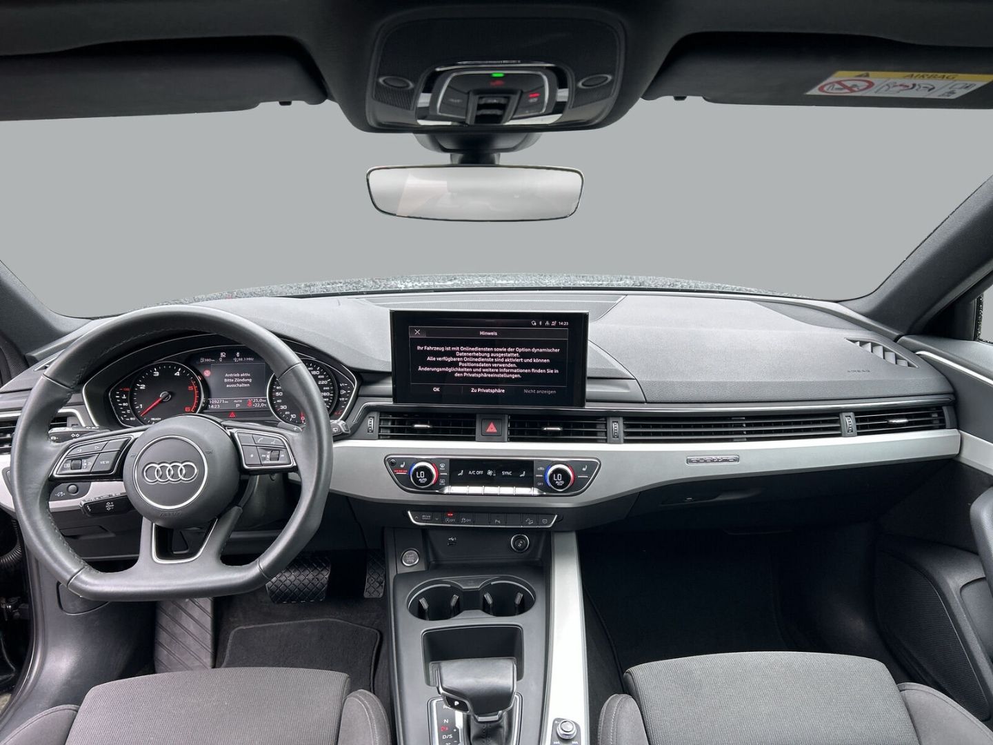 Fahrzeug 12 Fahrzeugabbildung Audi A4 allroad quattro 50 TDI Matrix Pano Sportsitze - mit KI generiert/bearbeitet