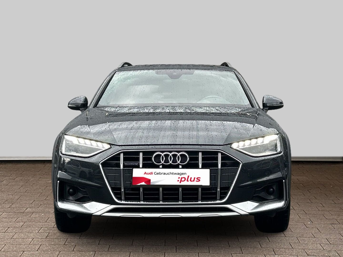 Fahrzeug 6 Fahrzeugabbildung Audi A4 allroad quattro 50 TDI Matrix Pano Sportsitze - mit KI generiert/bearbeitet