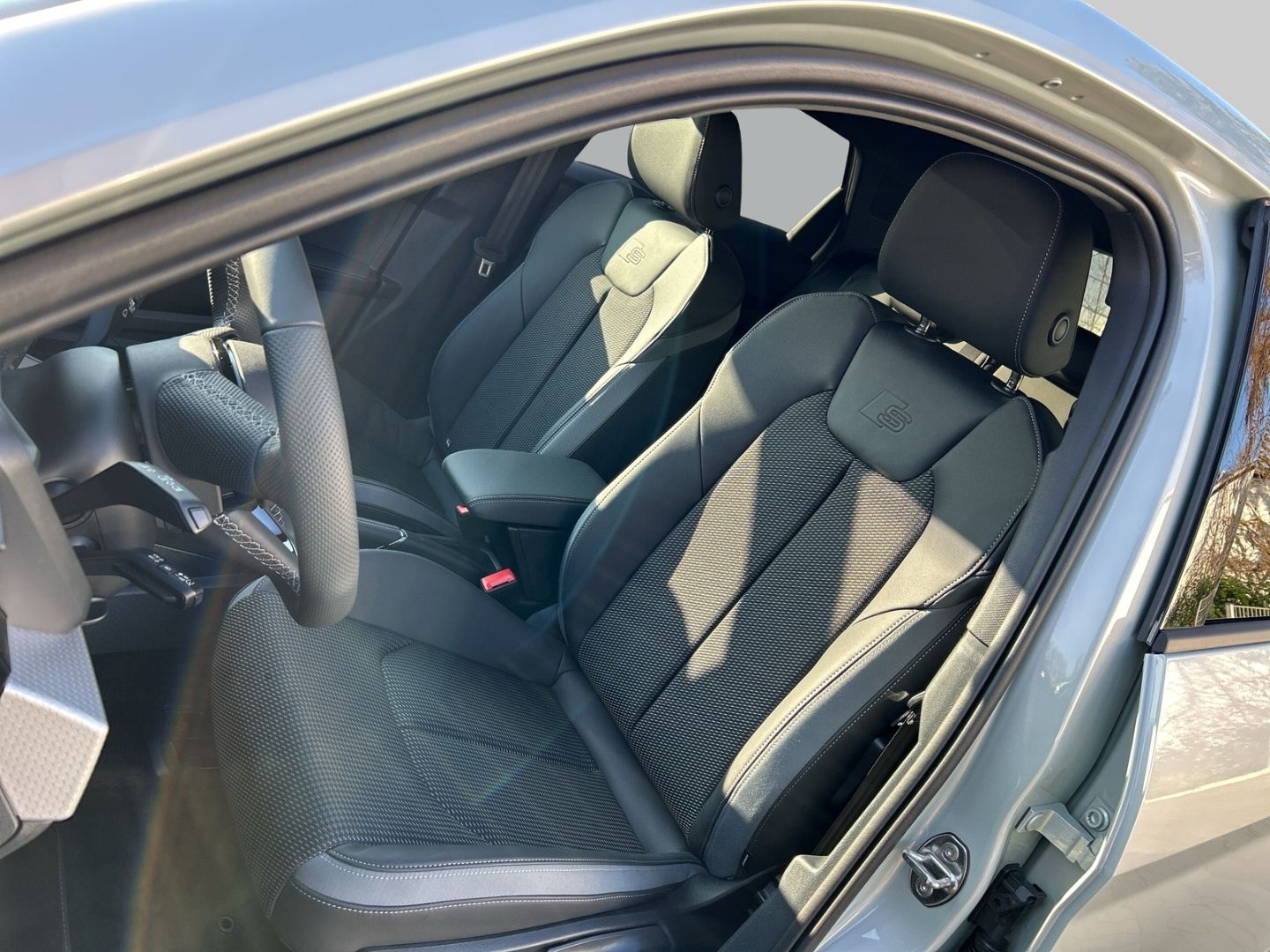 Fahrzeugabbildung Audi A1 SPORTBACK ADVANCED 30TFSI,LED,VIRTUAL,NAVI,AP