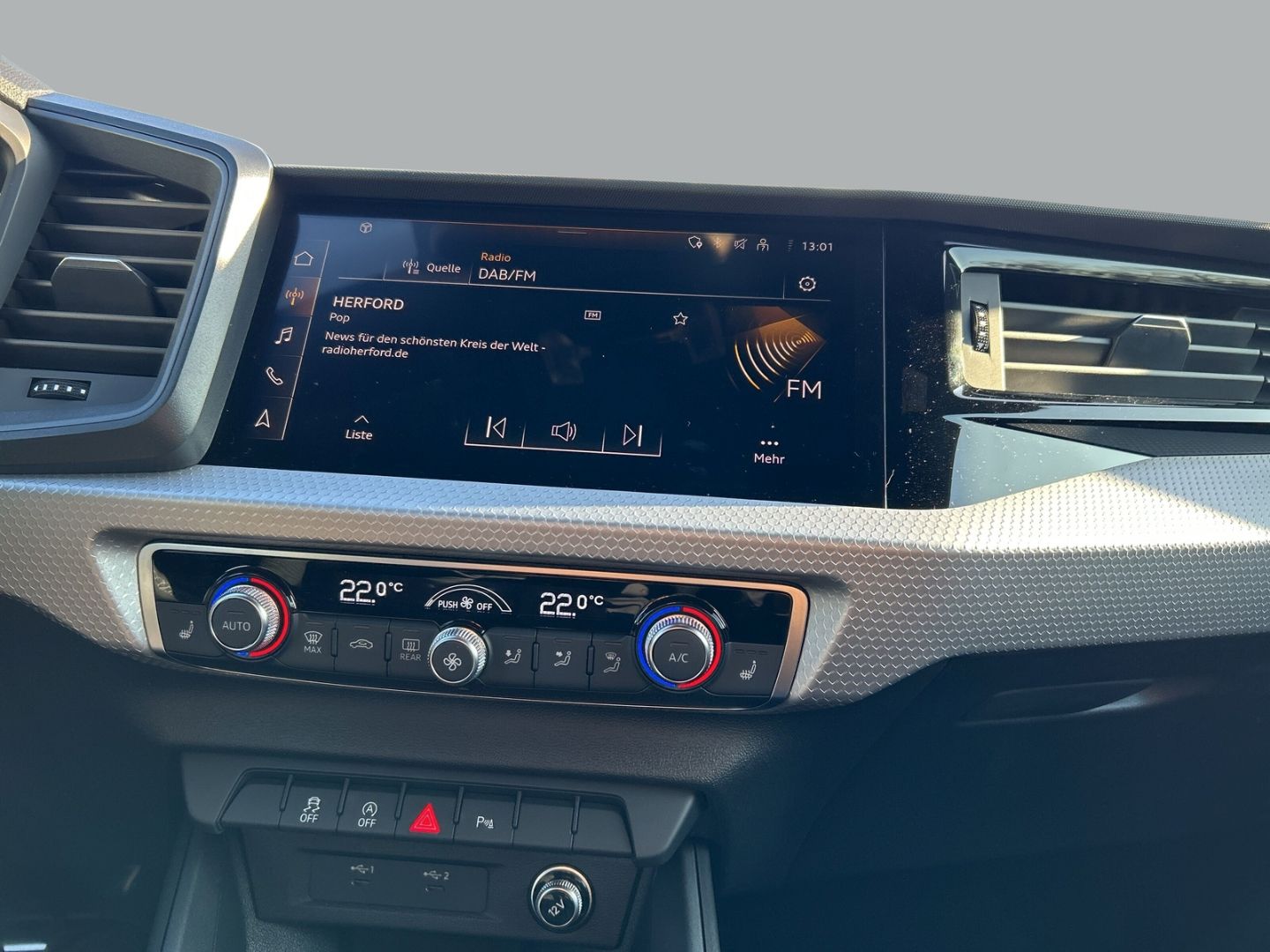 Fahrzeugabbildung Audi A1 SPORTBACK ADVANCED 30TFSI,LED,VIRTUAL,NAVI,AP