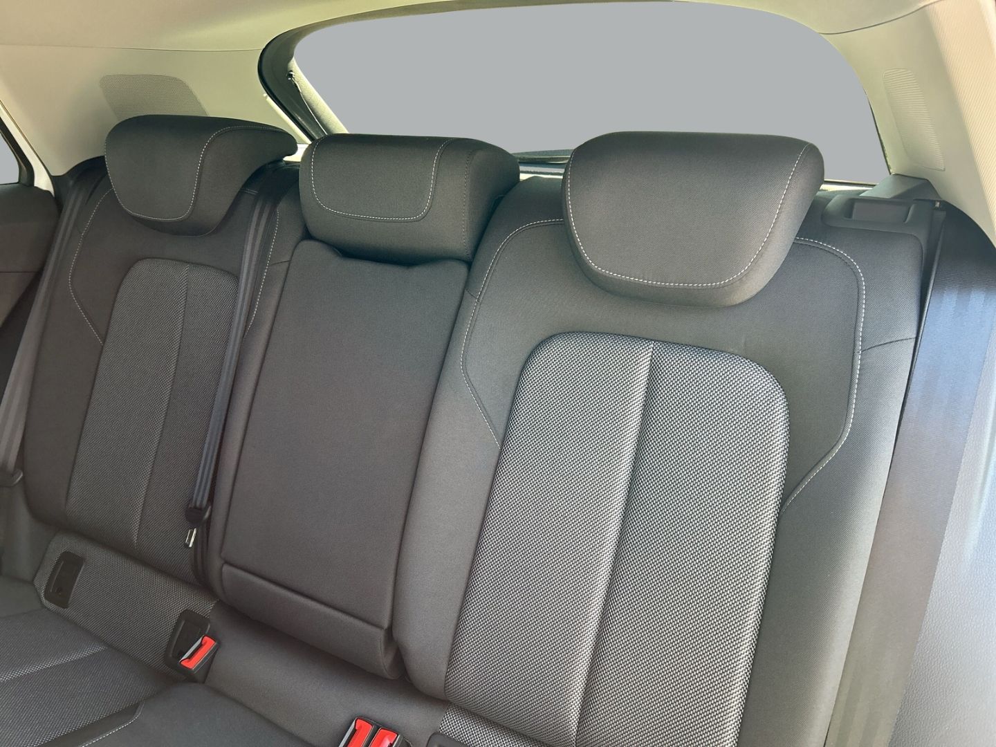 Fahrzeugabbildung Audi Q2 1.5 TFSI SLINE LED,VIRTUAL,AHK,CARPLAY,SONOS
