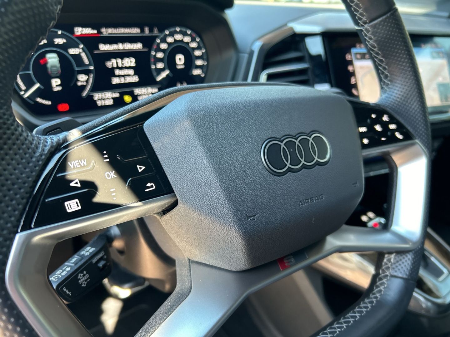 Fahrzeugabbildung Audi Q4 50 SPORTB QUATTRO,LED,HUD,SPORTPAKET,VIRTUAL