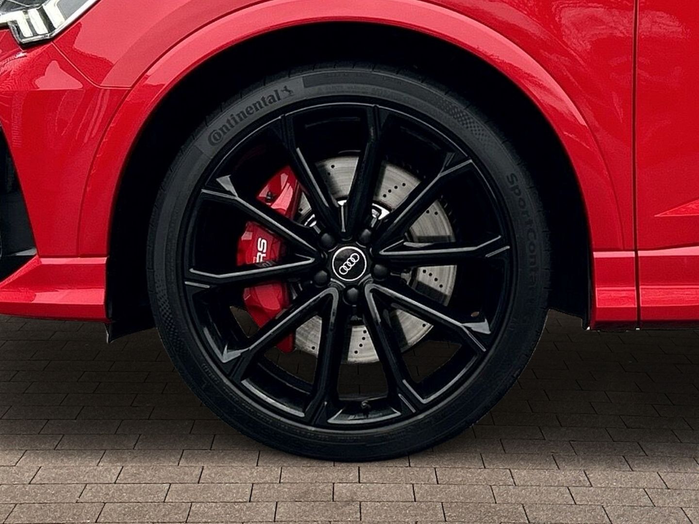 Fahrzeugabbildung Audi RS Q3 SPORTB. MATRIX,AHK,PANO,SONOS,SPORTABGAS