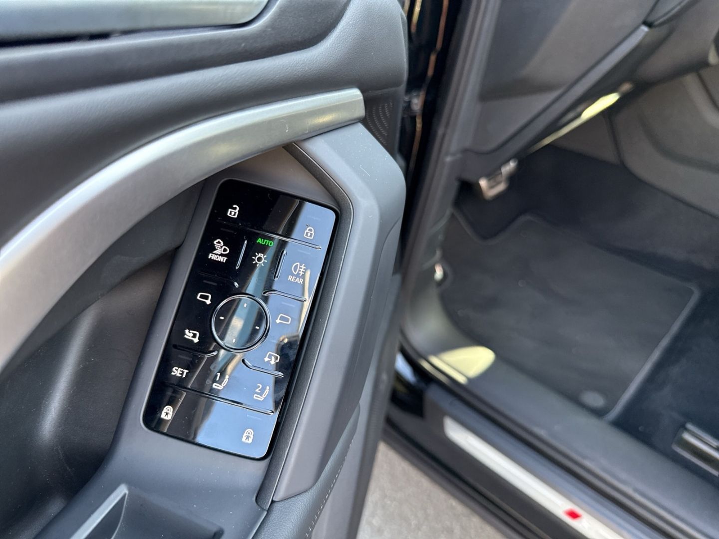 Fahrzeugabbildung Audi Q5 SUV TDI,LED,TECHPRO,LUFT,SPORTSITZE,MEMORY