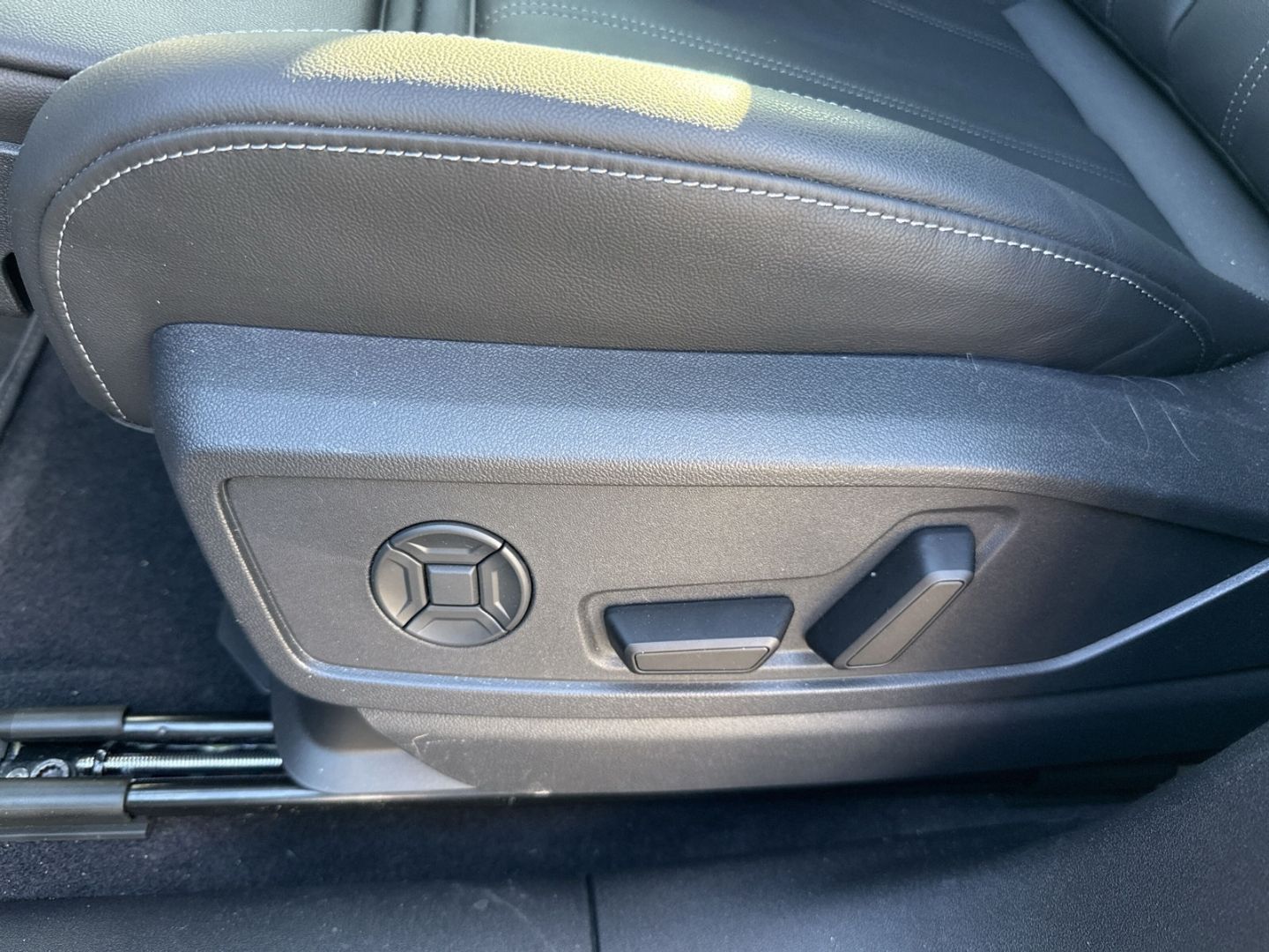 Fahrzeugabbildung Audi Q5 SUV TDI,LED,TECHPRO,LUFT,SPORTSITZE,MEMORY