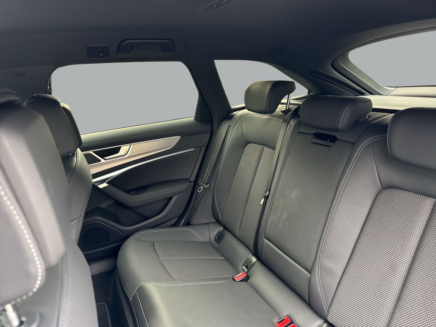 Fahrzeugabbildung Audi A6 AVANT SLINE40 TDI QUATTRO,LED,ASSISTENZ PLUS