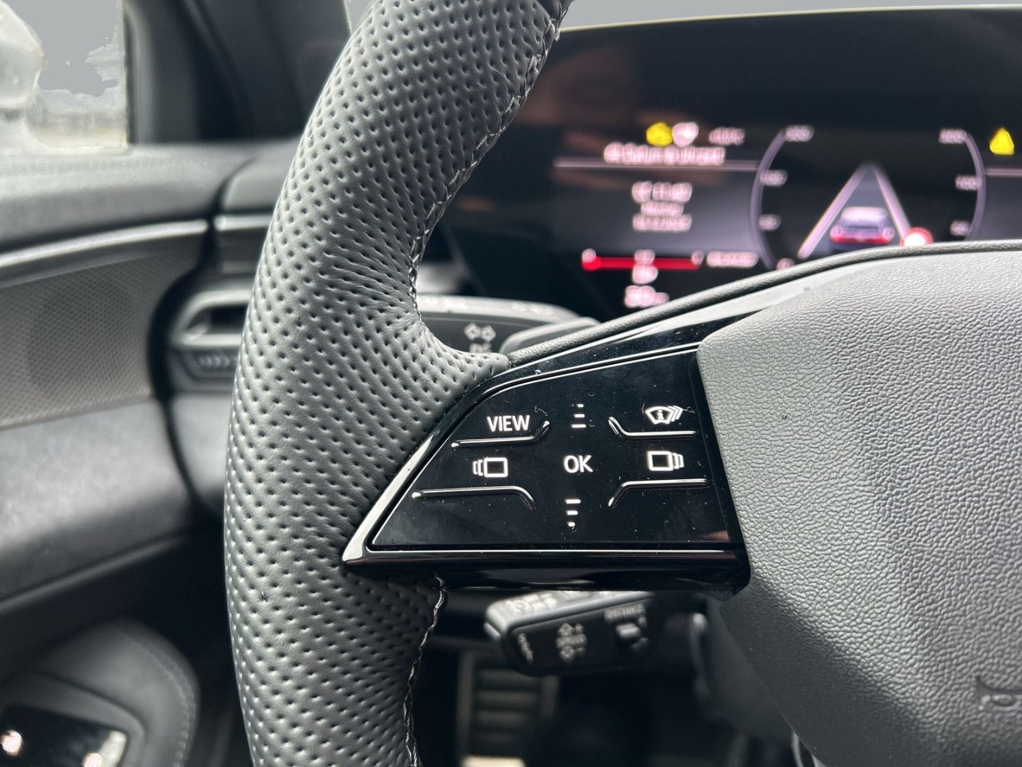 Fahrzeugabbildung Audi S5 AVANT TFSI  HEADUP,LED,MEMORY,CARPLAY,NAVI