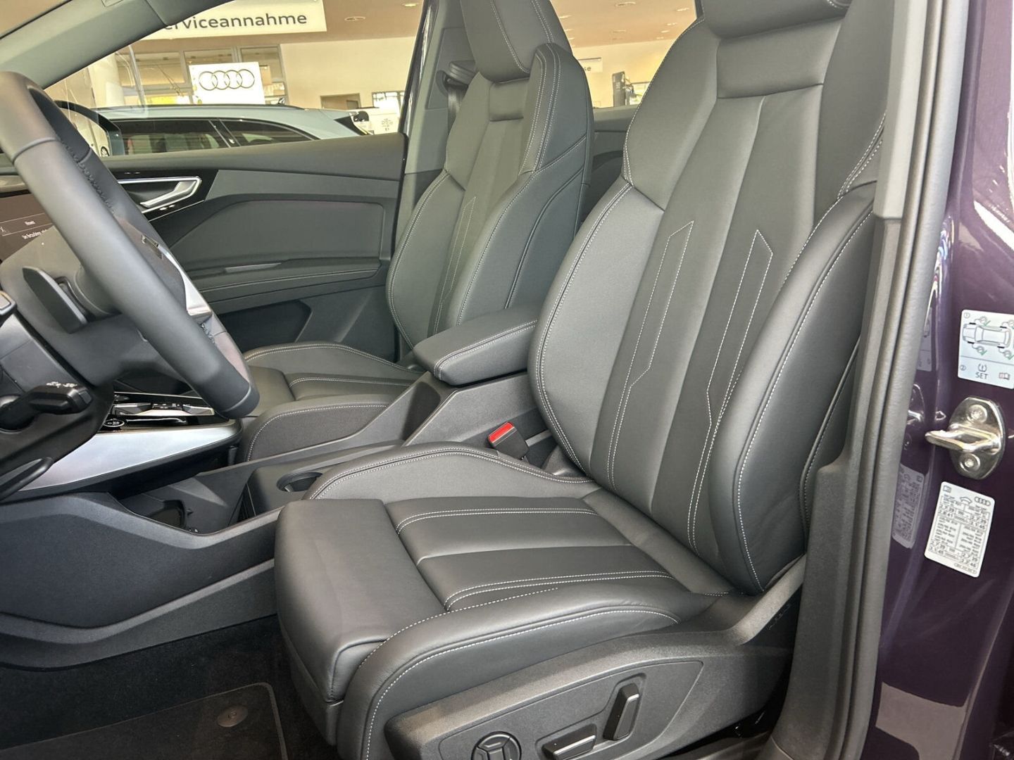 Fahrzeugabbildung Audi Q4 e-tron 55 QUATTRO, LED,VIRTUAL,KAMERA,APPLE