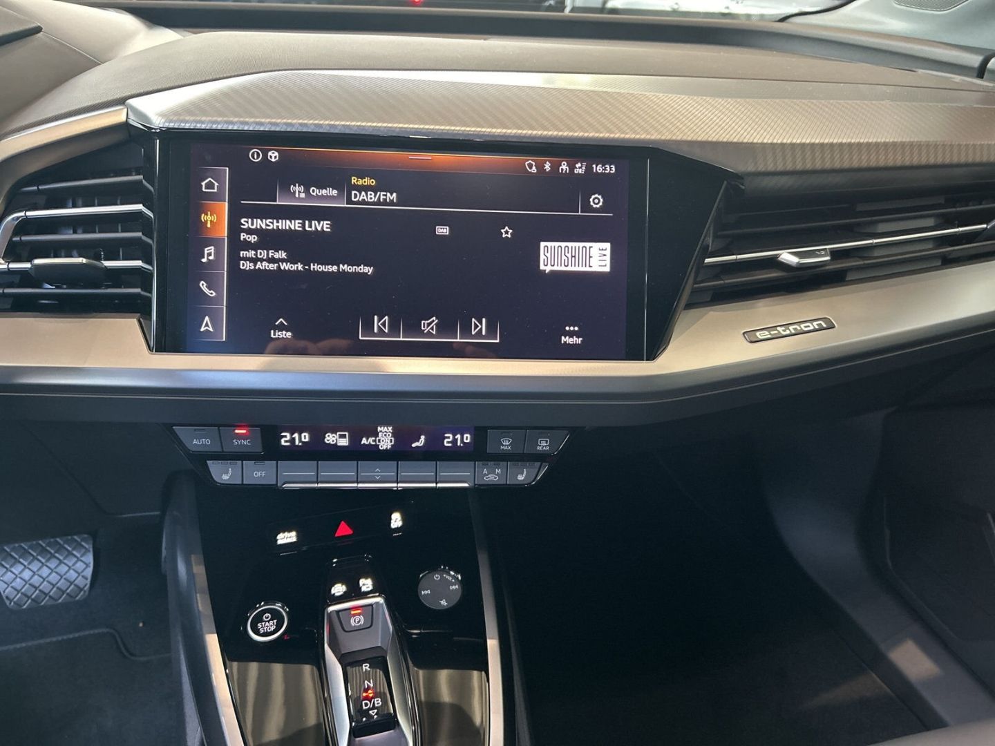 Fahrzeugabbildung Audi Q4 e-tron 55 QUATTRO, LED,VIRTUAL,KAMERA,APPLE