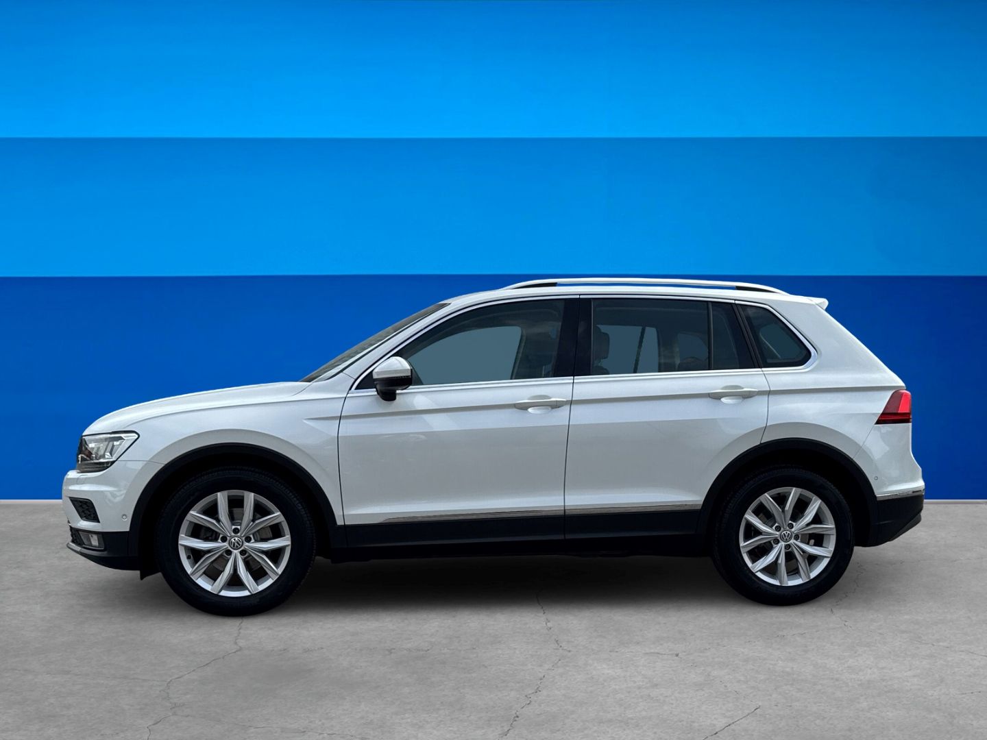 Fahrzeugabbildung Volkswagen Tiguan 1.5 TSI Highline Rear View Climatronic