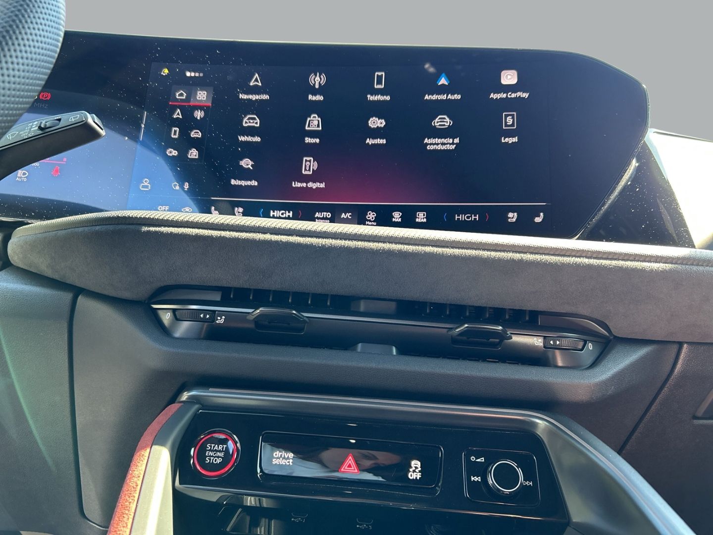 Fahrzeugabbildung Audi SQ5 SPORTB. EDITION ONE TFSI LED+LUFT+PANO+HUD