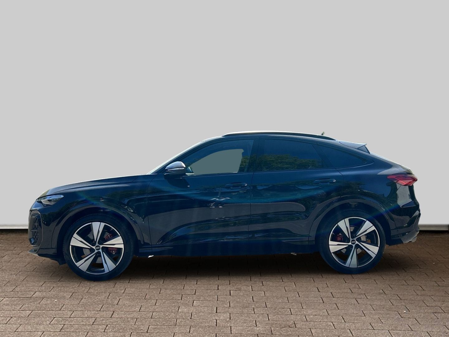 Fahrzeugabbildung Audi SQ5 SPORTB. EDITION ONE TFSI LED+LUFT+PANO+HUD