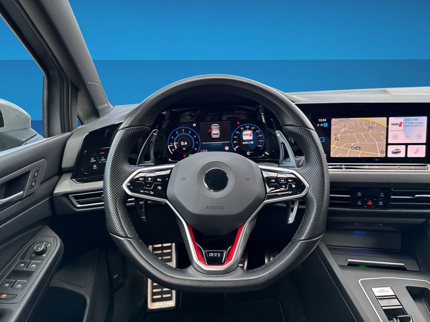 Fahrzeugabbildung Volkswagen Golf 8 GTI  2.0 TSI DSG Rear View LED-Matrix