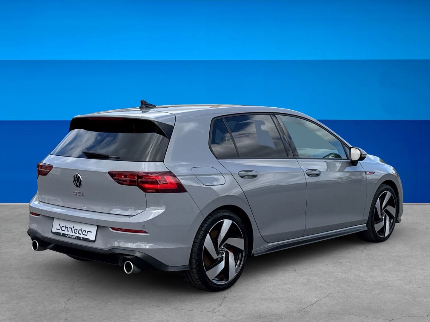 Fahrzeugabbildung Volkswagen Golf 8 GTI  2.0 TSI DSG Rear View LED-Matrix