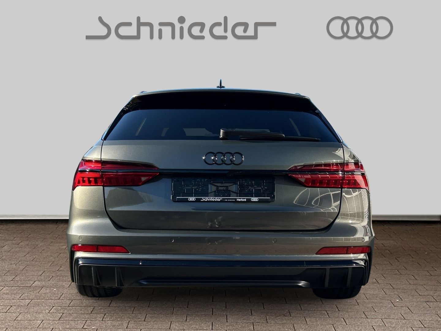 Fahrzeugabbildung Audi S6 AVANT MATRIX,HEADUP,PANO,AHK,VIRTUEL,STANDHZ