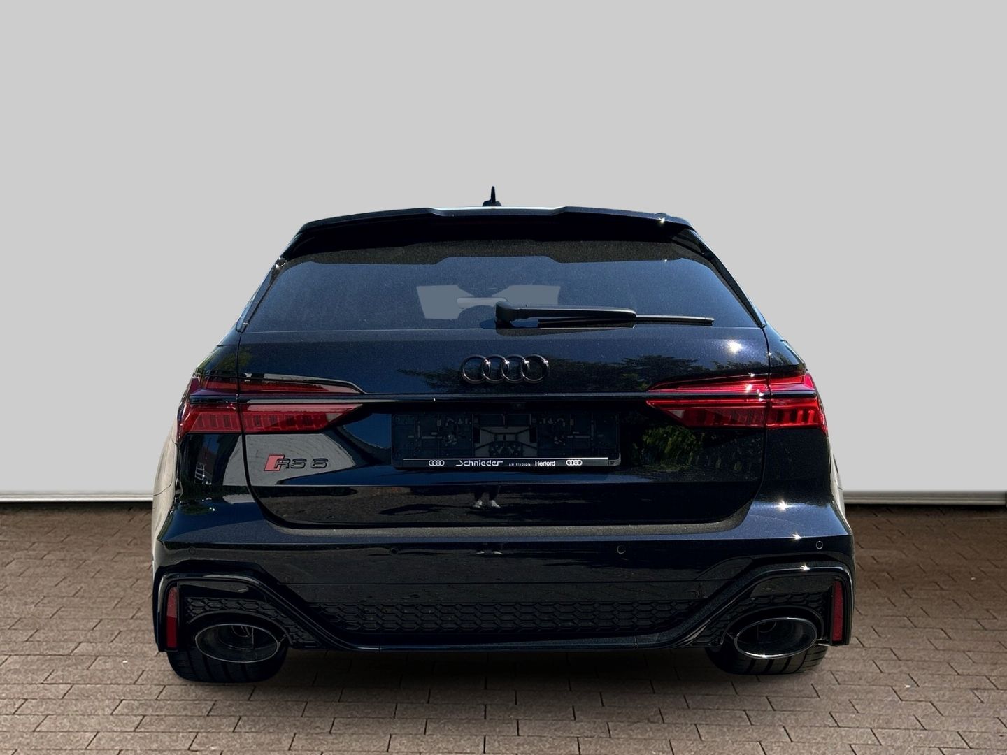 Fahrzeugabbildung Audi RS6 PERFORMANCE LED+PANO+SPORTABGAS+KERAMIK+HUD