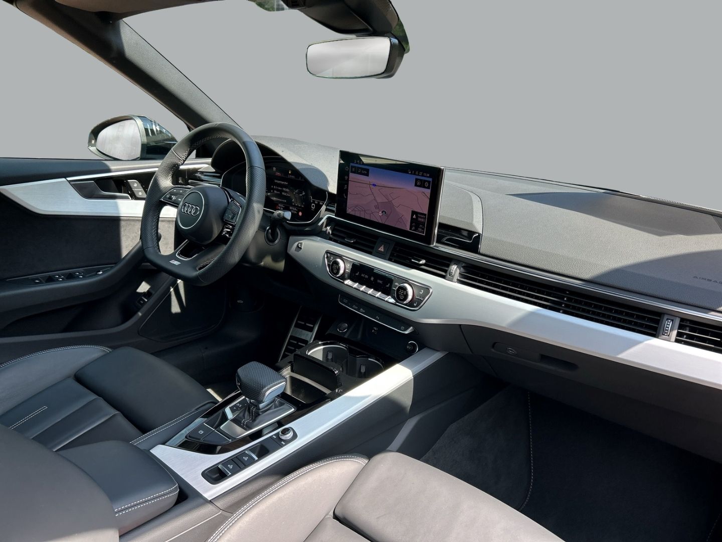 Fahrzeugabbildung Audi A5 Cabriolet 40 TFSI S-LINE+MATRIX-LED+AHK+VIRTU