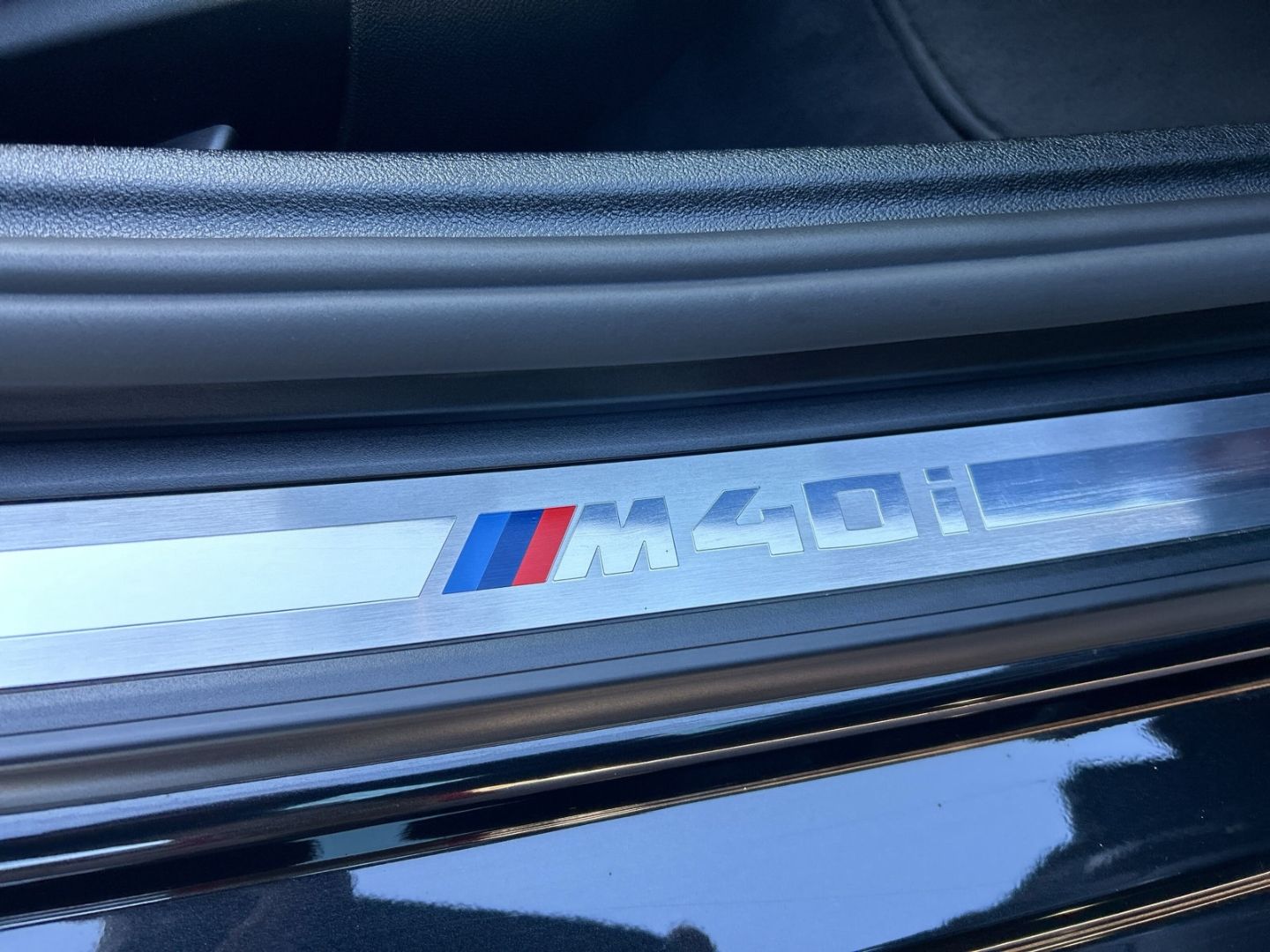 Fahrzeugabbildung BMW Z4 ROADSTER  HUD+HARMANN+M-FAHRWERK+LED+KAMERA