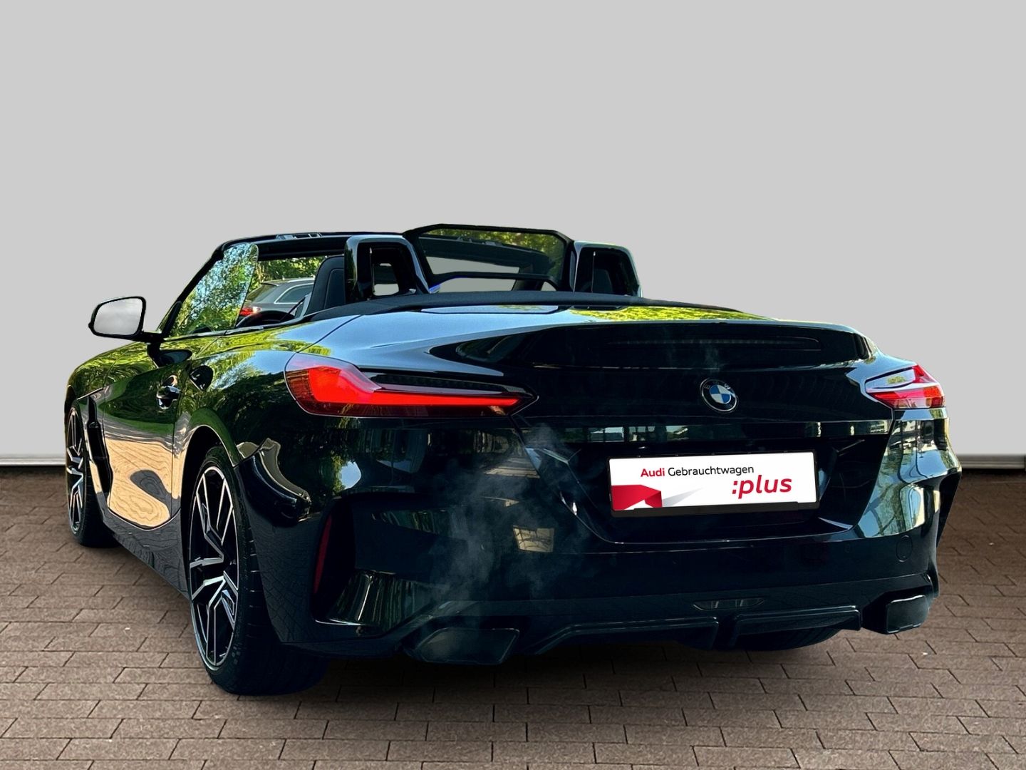 Fahrzeugabbildung BMW Z4 ROADSTER  HUD+HARMANN+M-FAHRWERK+LED+KAMERA