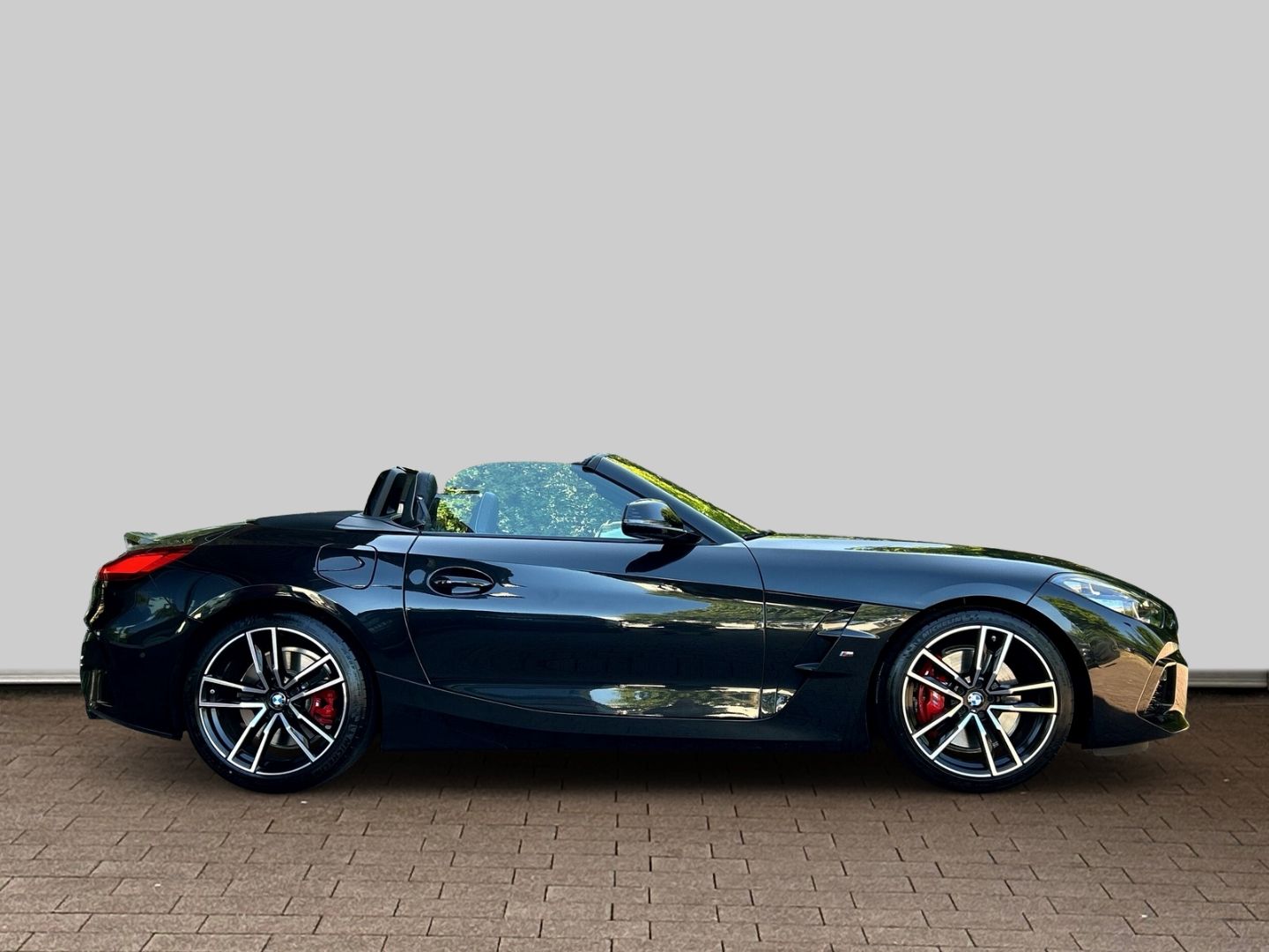 Fahrzeugabbildung BMW Z4 ROADSTER  HUD+HARMANN+M-FAHRWERK+LED+KAMERA