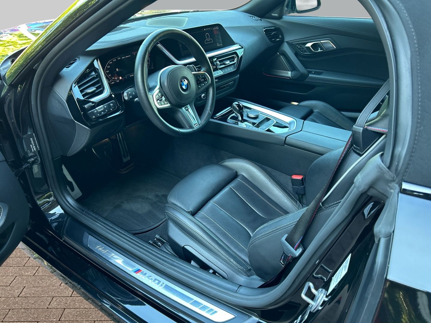 Fahrzeugabbildung BMW Z4 ROADSTER  HUD+HARMANN+M-FAHRWERK+LED+KAMERA