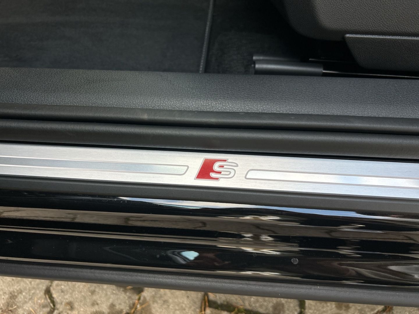 Fahrzeugabbildung Audi Q2 ADVANCED 35TFSI LED,AHK,VIRTUAL,PDC,KAMERA