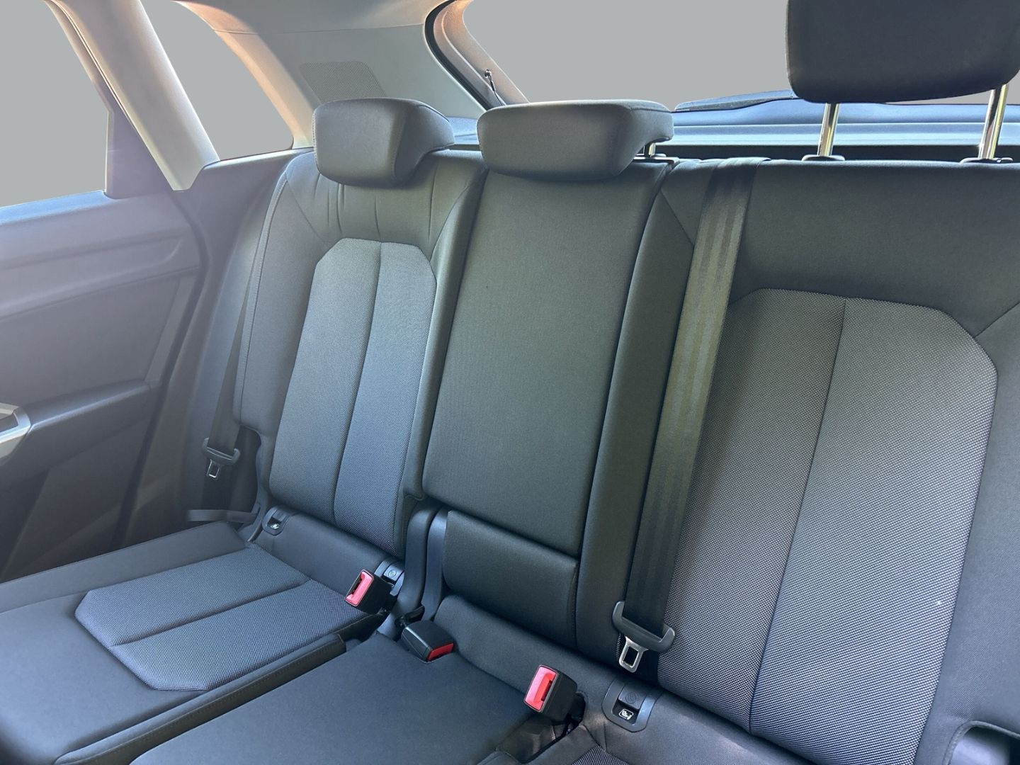 Fahrzeugabbildung Audi Q3 35 1.5 TFSI S tronic LED Kamera Keyless Carpl