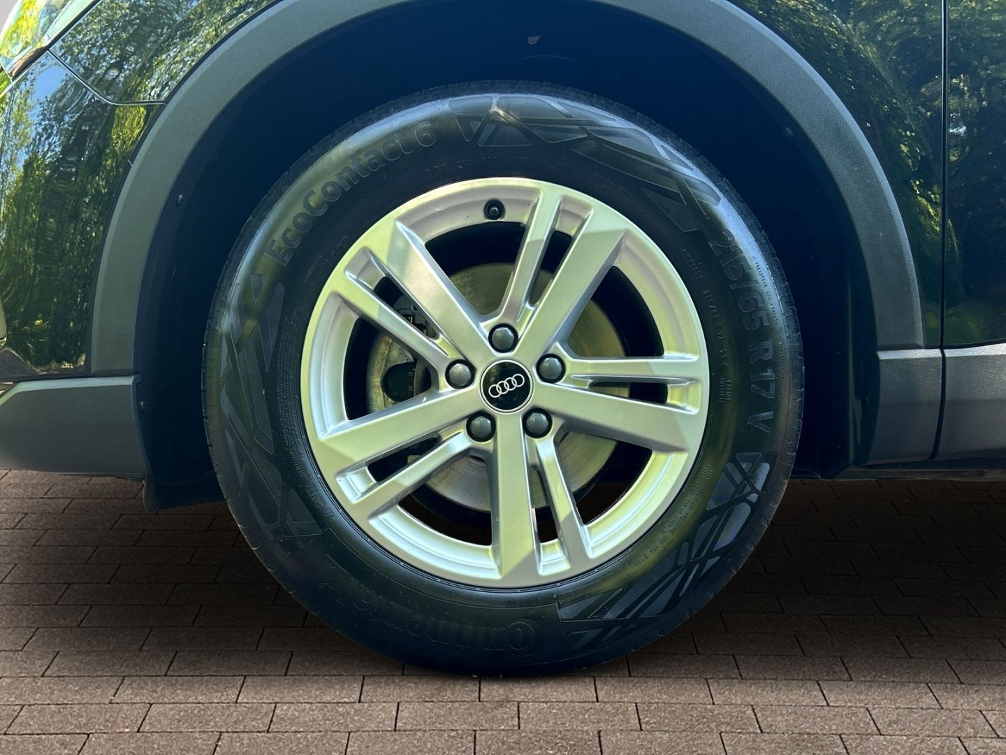 Fahrzeugabbildung Audi Q3 35 1.5 TFSI S tronic LED Kamera Keyless Carpl