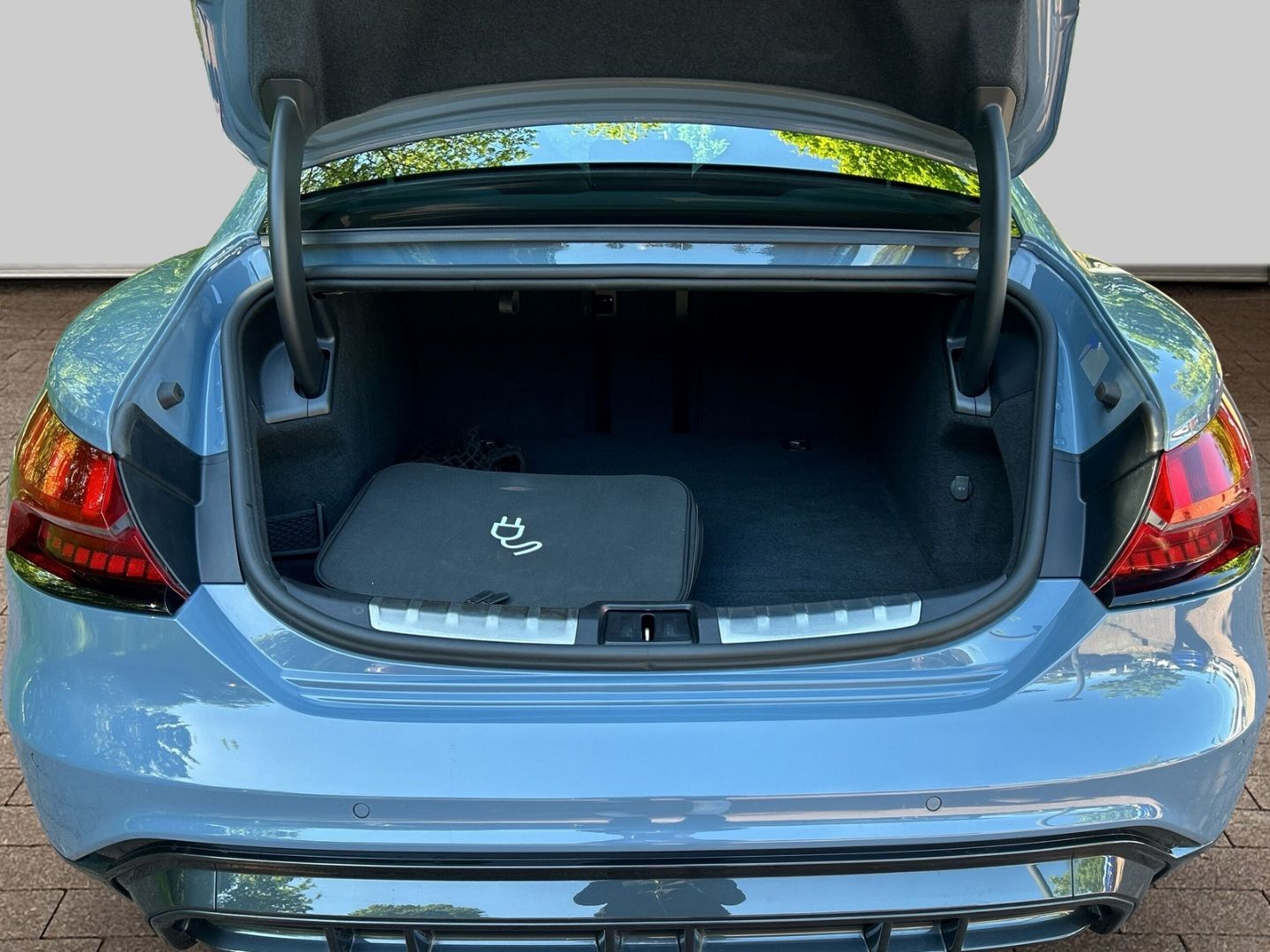 Fahrzeugabbildung Audi e-tron GT quattro Matrix LED Pano Kamera Alu 20