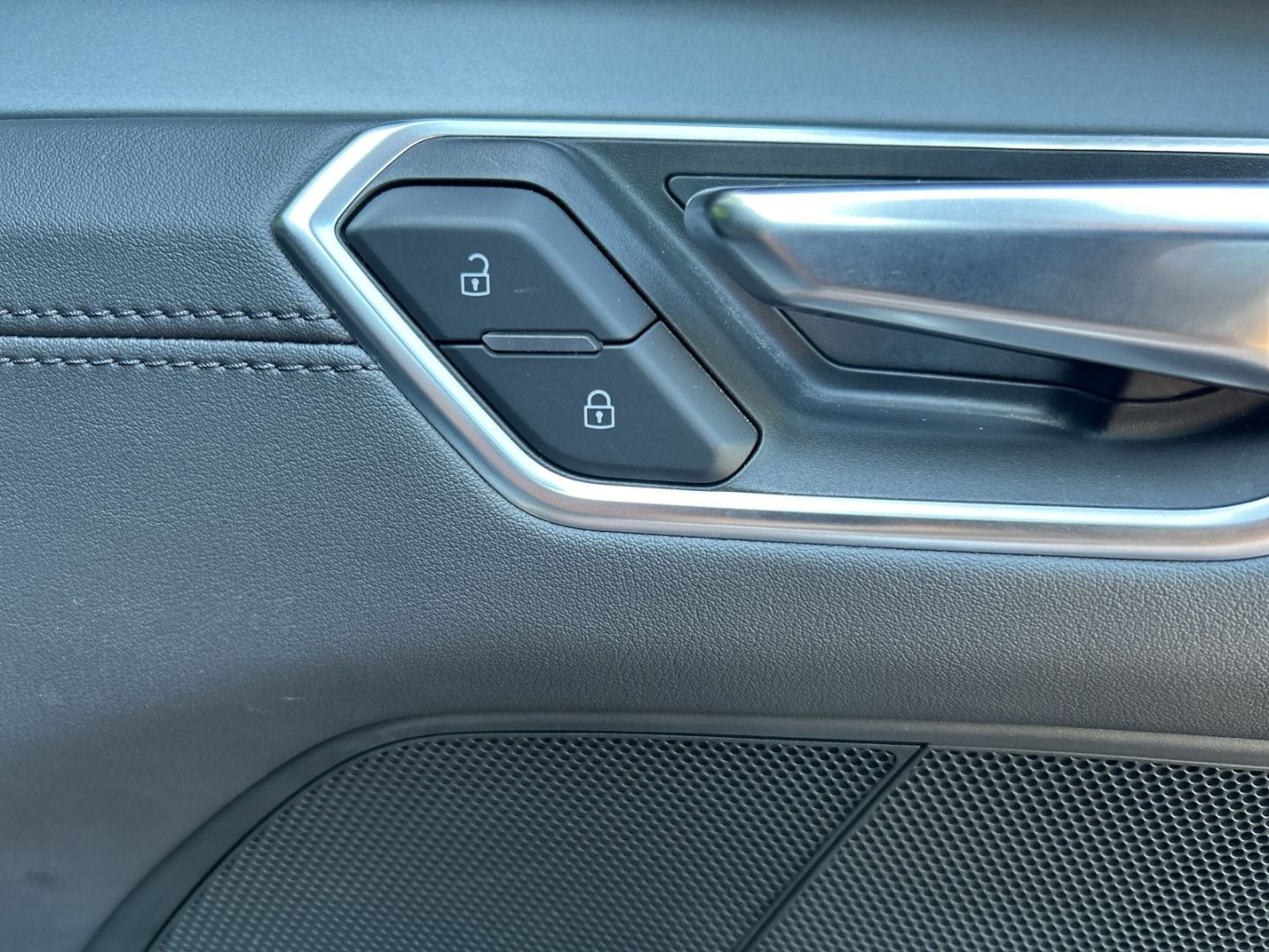 Fahrzeugabbildung Audi e-tron GT quattro Matrix LED Pano Kamera Alu 20