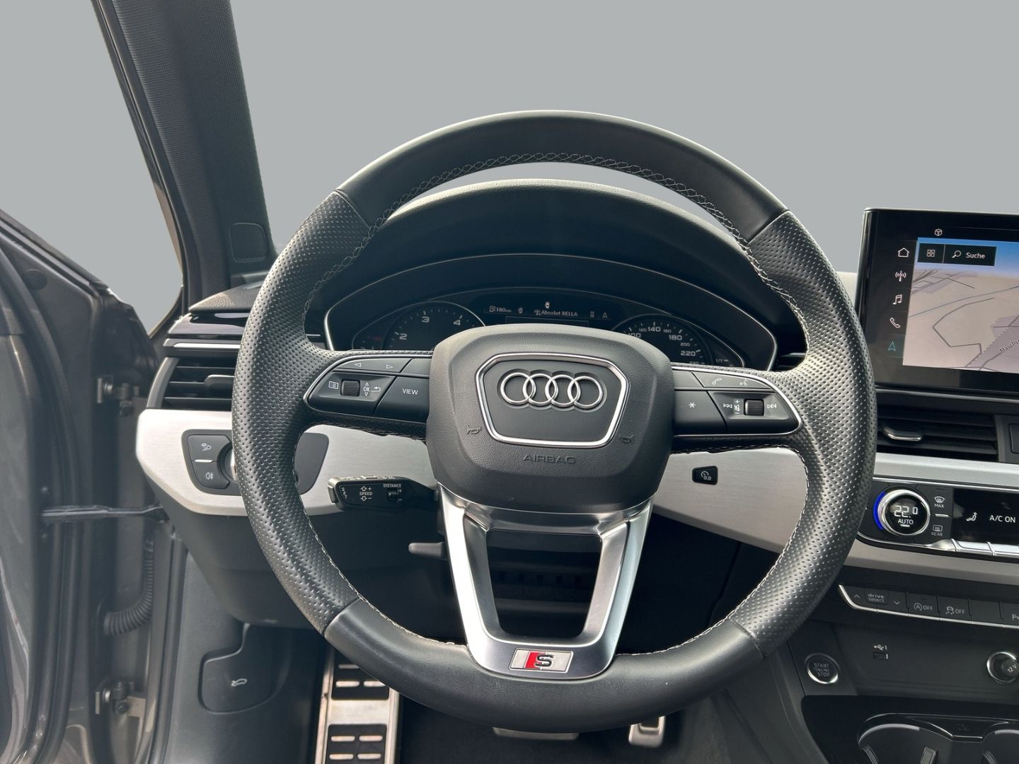 Fahrzeugabbildung Audi A4 40 2.0 TDI Avant S line Navi Leder Soundsyste
