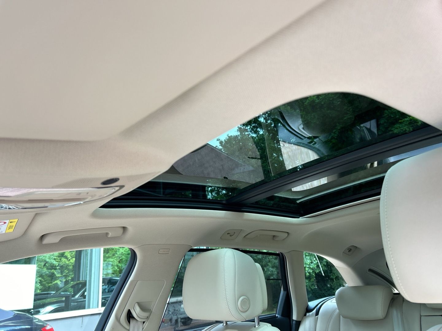 Fahrzeugabbildung Audi A4 40 quattro 2.0 TDI Avant StandHZG AHK Navi Le