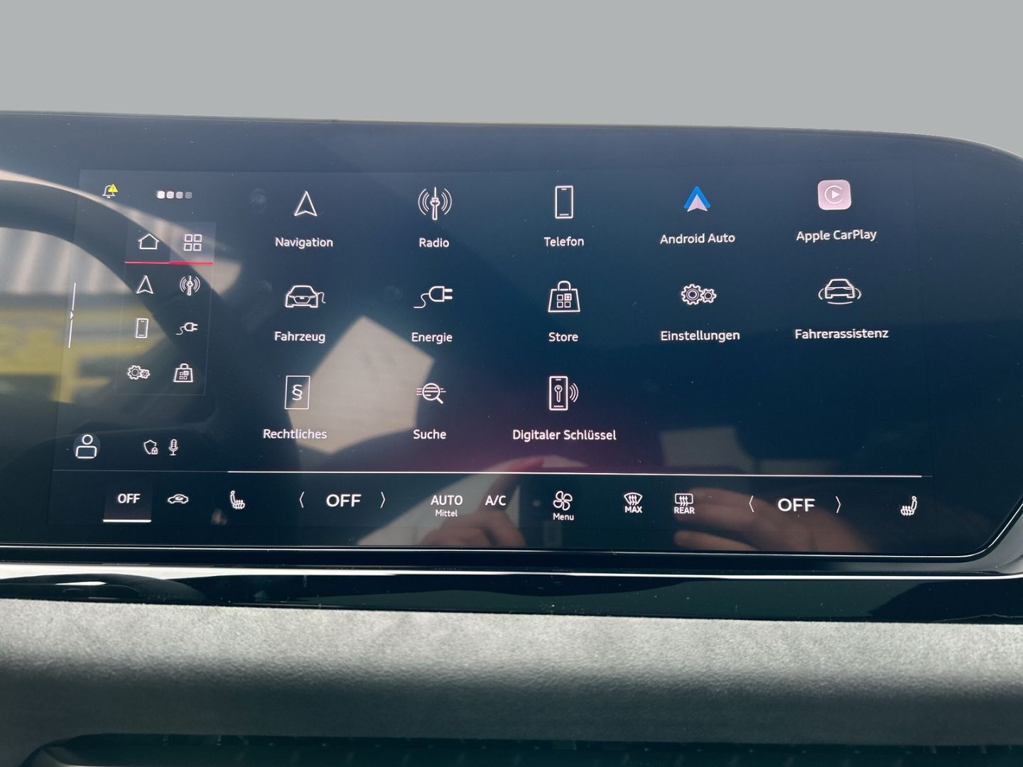 Fahrzeugabbildung Audi A5 AVANT e-HYBRID 220 kWLED+PANO,B&O,