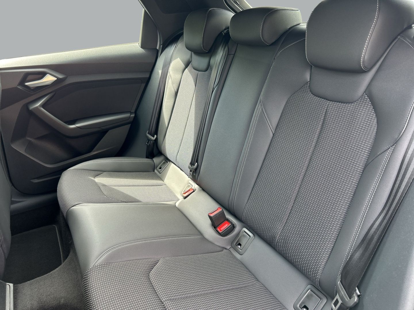 Fahrzeugabbildung Audi A1 SPORTB. LED,LEDER,SOUDSYSTEM,CARPLAY