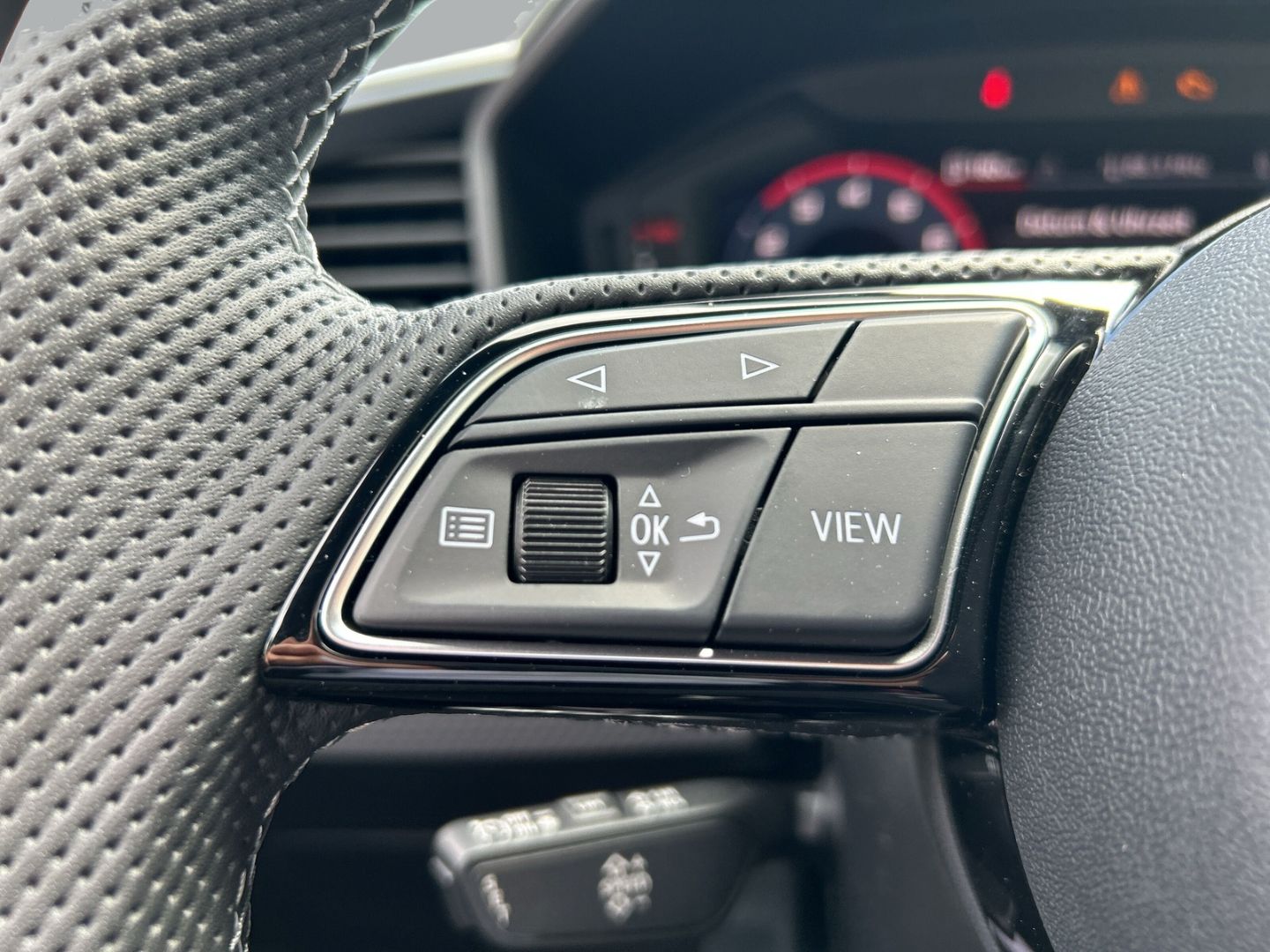 Fahrzeugabbildung Audi A1 SPORTB. LED,LEDER,SOUDSYSTEM,CARPLAY