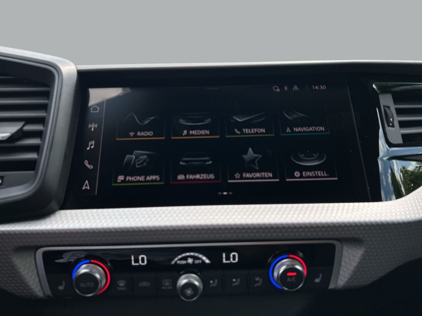 Fahrzeugabbildung Audi A1 SPORTB. LED,LEDER,SOUDSYSTEM,CARPLAY