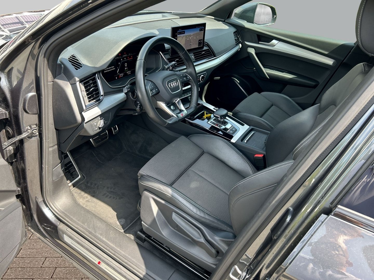 Fahrzeugabbildung Audi Q5 40 TDI LED+AHK+360°KAMERA+LEDER+VIRTUAL
