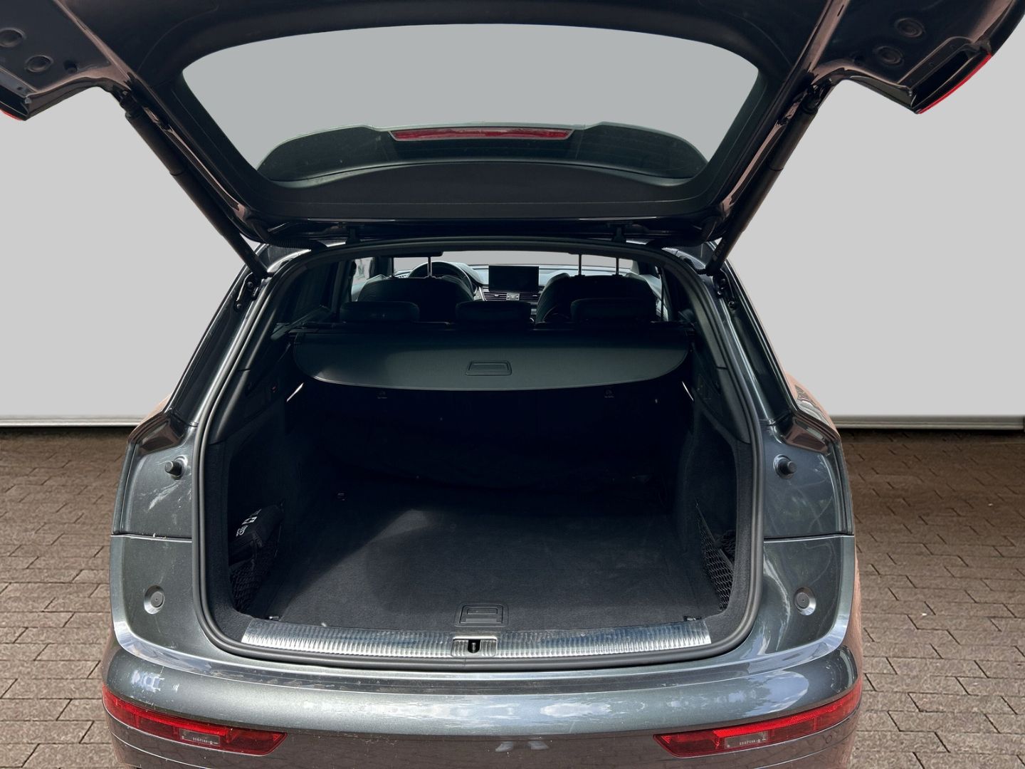 Fahrzeugabbildung Audi Q5 40 TDI AHK+LEDER+NAVI+VIRTUAL+360°KAMERA