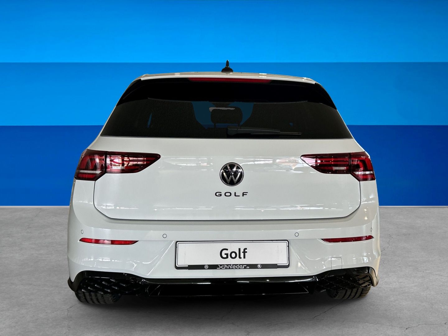 Fahrzeugabbildung Volkswagen Golf R-Line 1,5 l eTSI AHK BLACK STYLE LED+