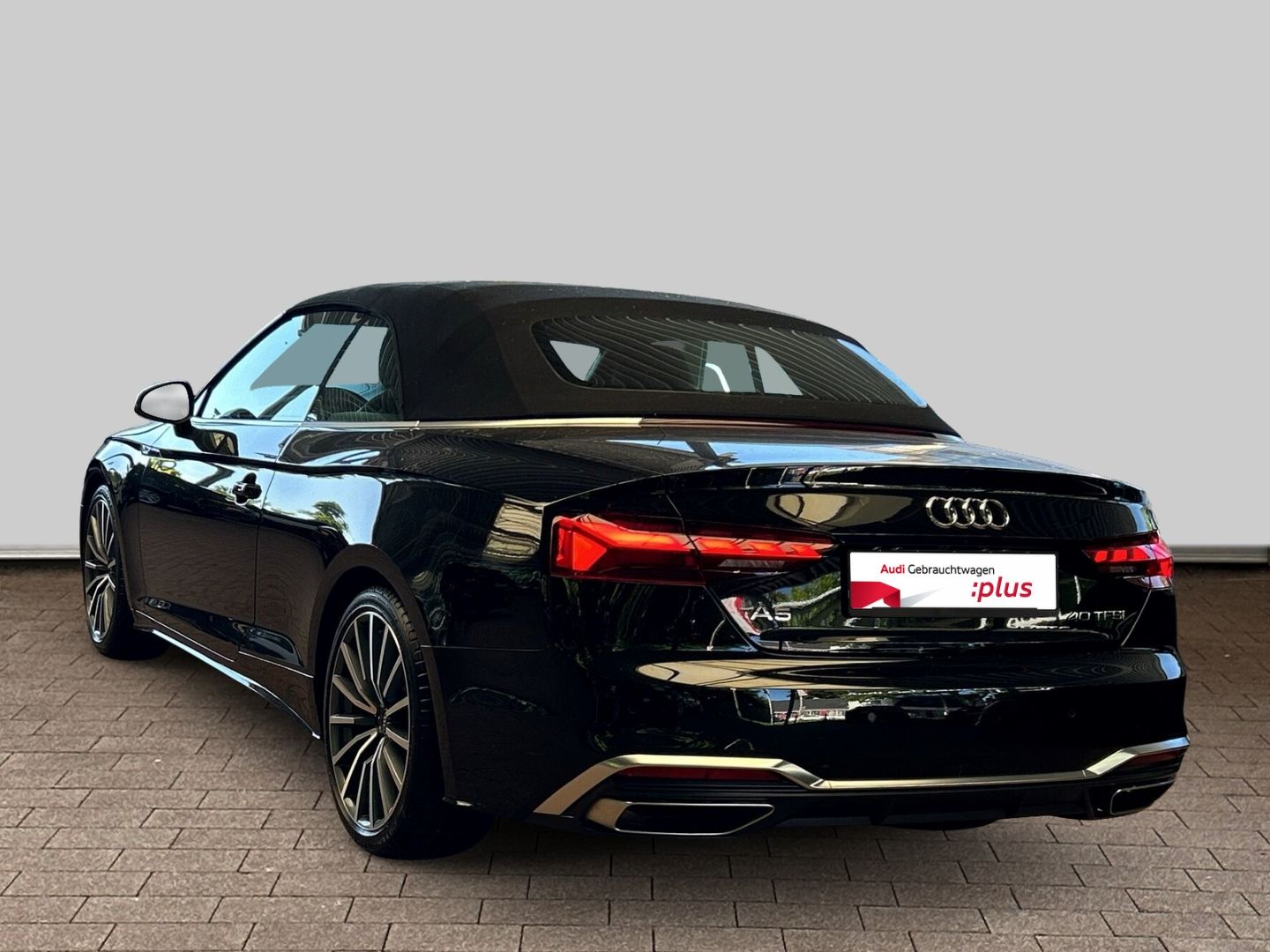 Fahrzeugabbildung Audi A5 Cabriolet 40 TFSI S-LINE+AHK+NAVI+LEDER+VIRTU