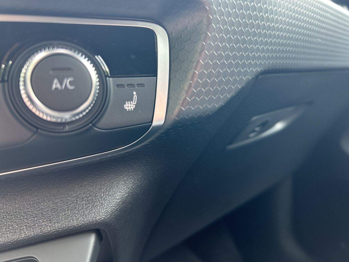 Fahrzeugabbildung Audi A1 allstreet 30 TFSI S tronic NAVI+LED+VIRTUAL+A