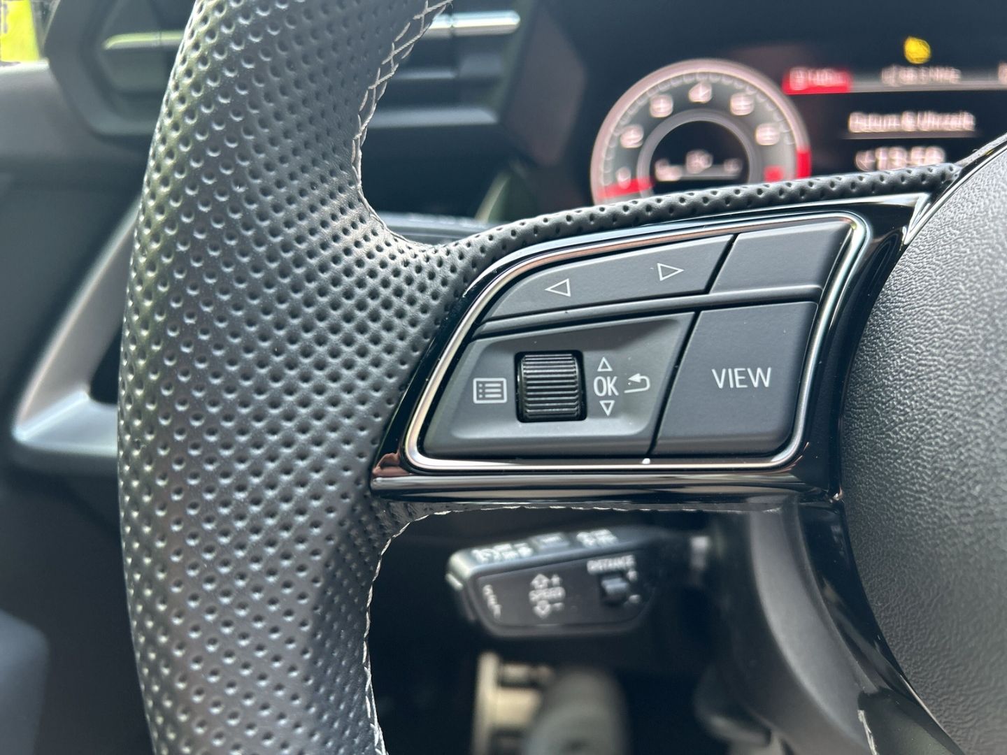 Fahrzeugabbildung Audi A3 Sportback 35 TFSI S line NAVI Rückfahrkamera