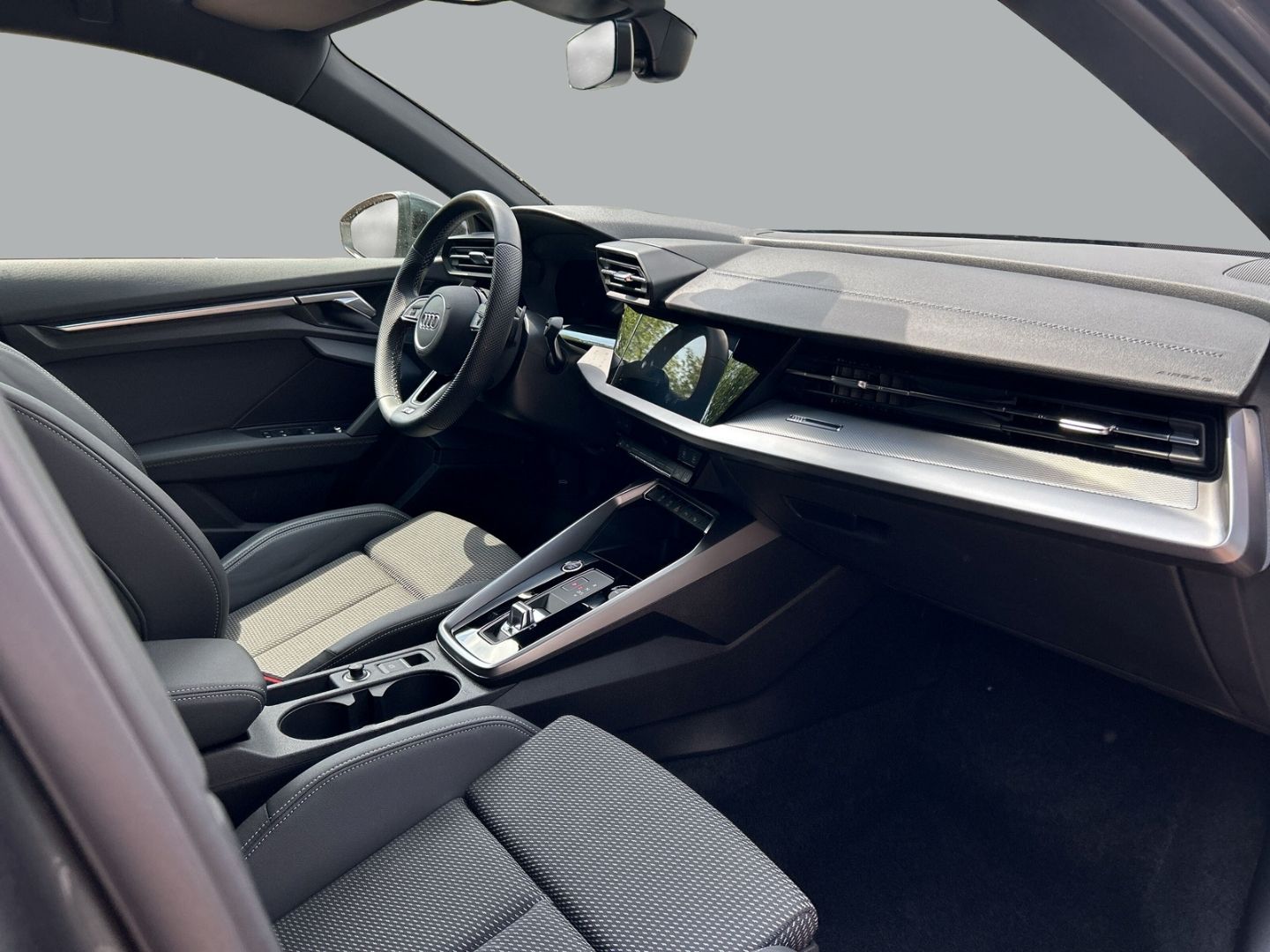 Fahrzeugabbildung Audi A3 Sportback 35 TFSI S line NAVI Rückfahrkamera