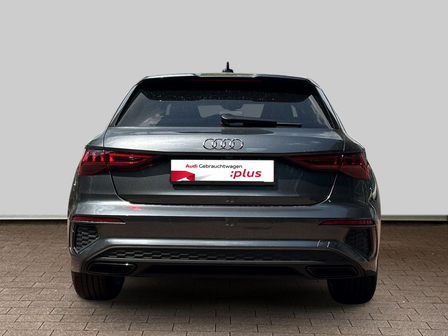 Fahrzeugabbildung Audi A3 Sportback 35 TFSI S line NAVI Rückfahrkamera