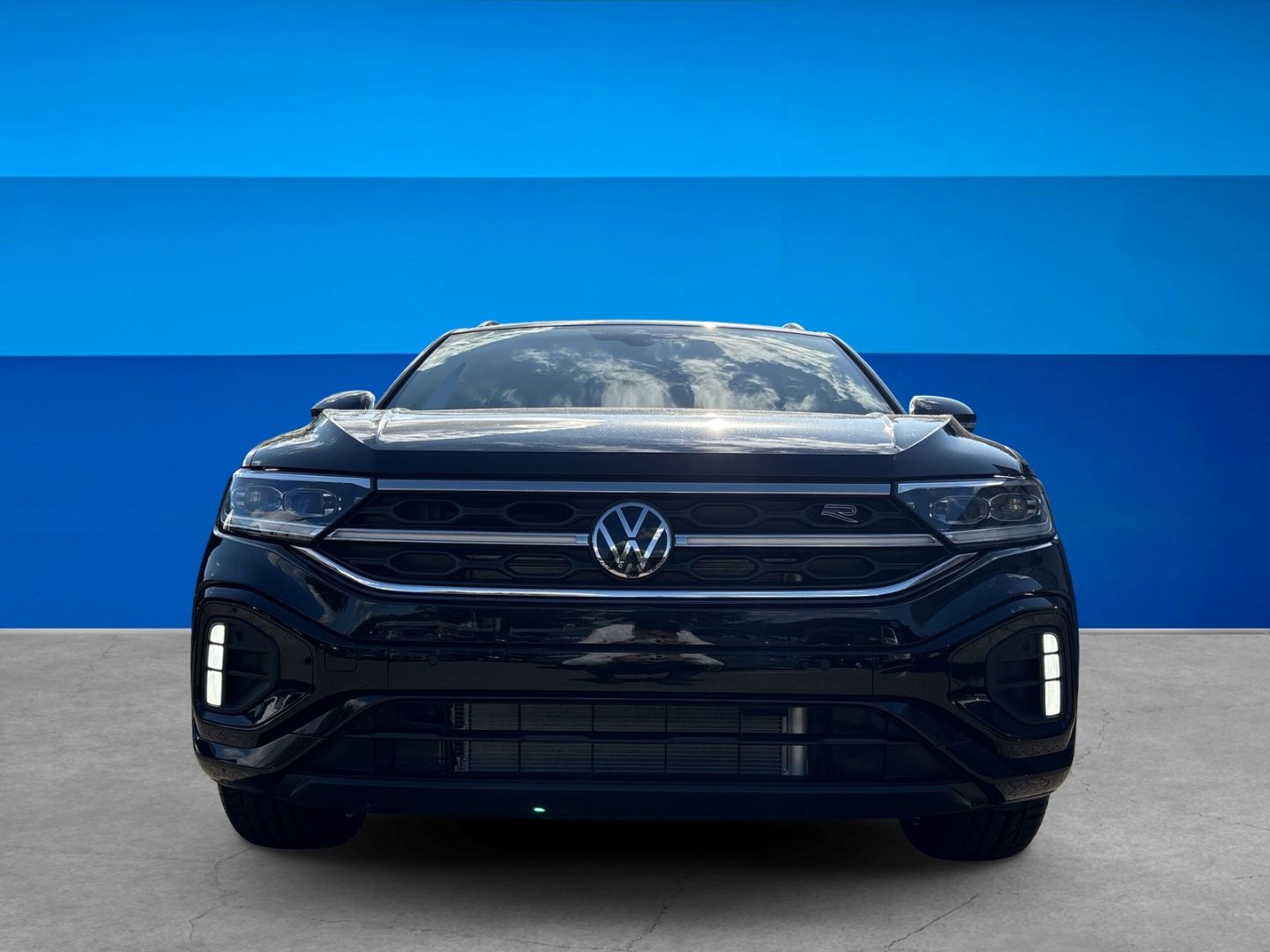 Fahrzeugabbildung Volkswagen T-Roc R-Line 2.0l TDI IQ.LIGHT AHK EASY OPEN