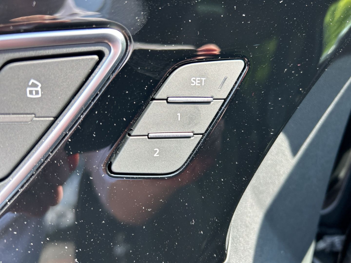 Fahrzeugabbildung Audi Q4 e-tron 45 quattro SPORTPAKET+HUD+AHK+PANO+NAV