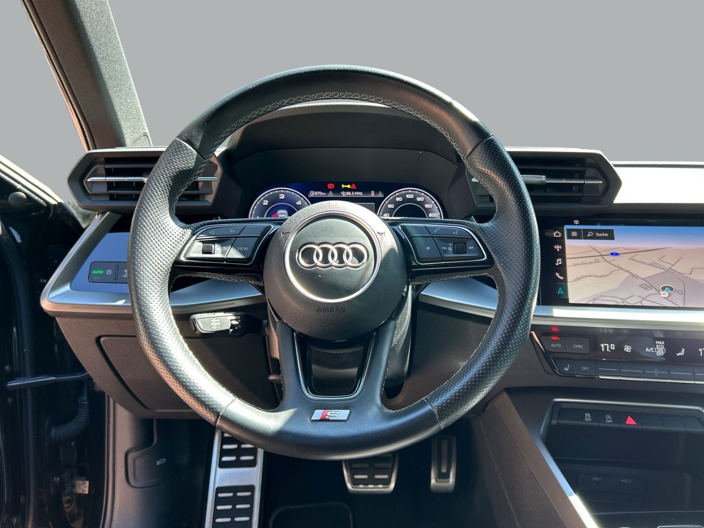 Fahrzeugabbildung Audi A3 Sportback 30 TDI S tronic S Line LED+CARPLAY